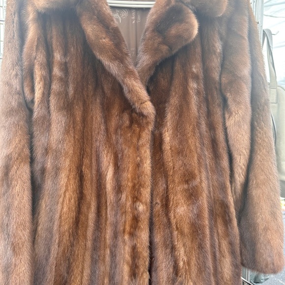 Manzari Brown mink coat - Picture 14 of 15
